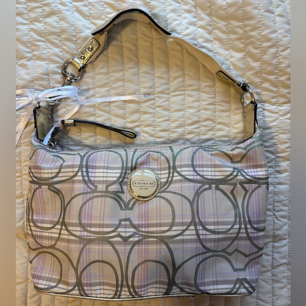 Coach Signature Plaid Shoulder Bag – Rare Vintage Style